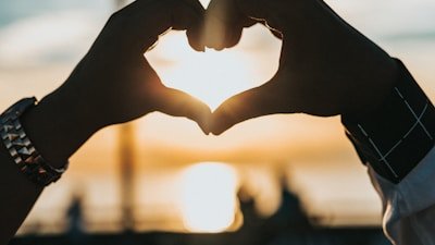 黑料每日:网红情侣分手撕逼全记录,男方出轨证据曝光
